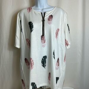 Sheilay Women’s Size XXL Short Sleeve Zip Front White with Feather Print Shirt
